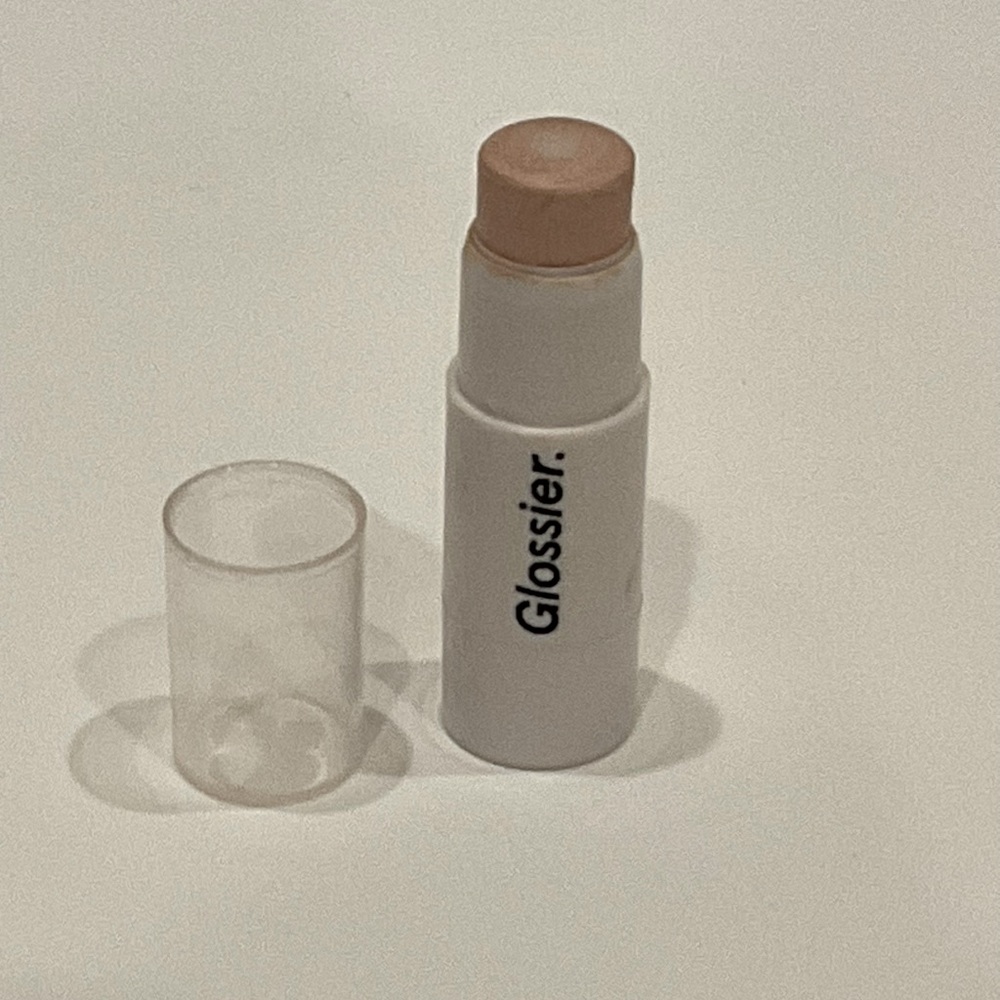Glossier highlighter beam